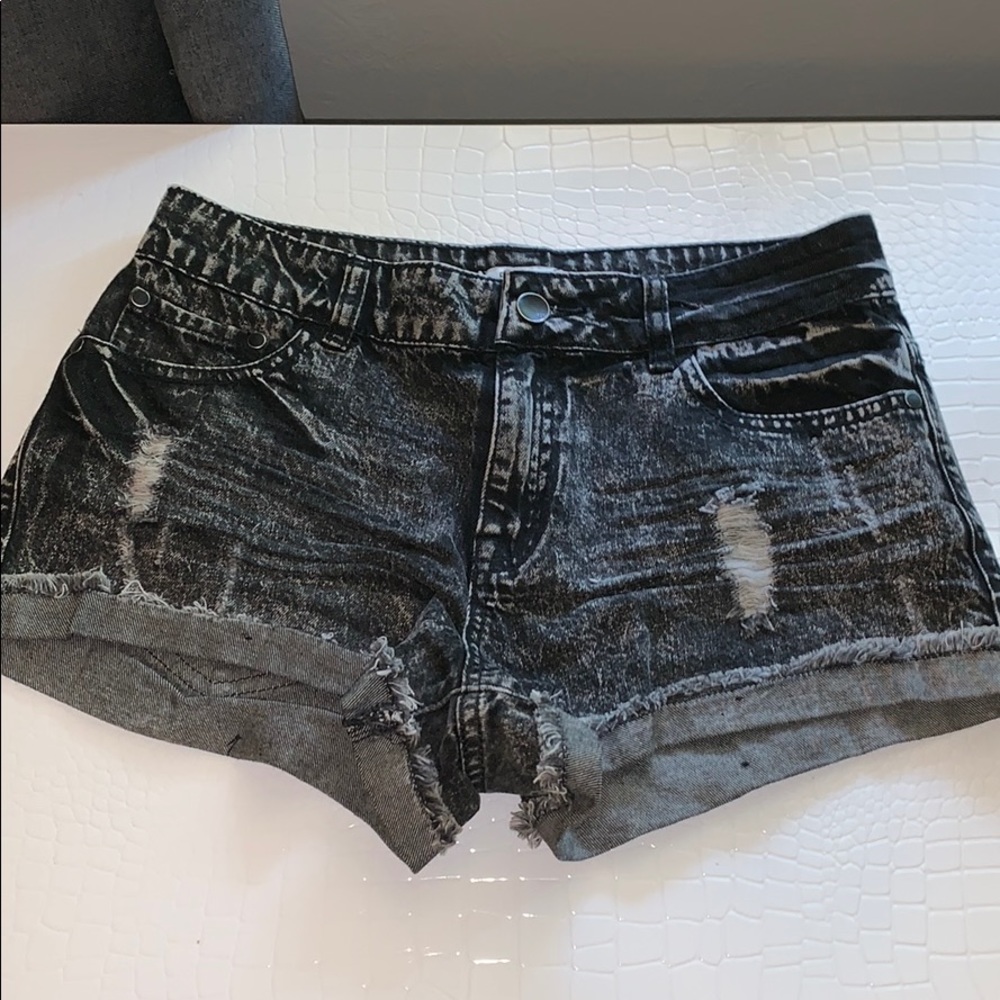 2 FOR $10! Forever 21 Jean Shorts